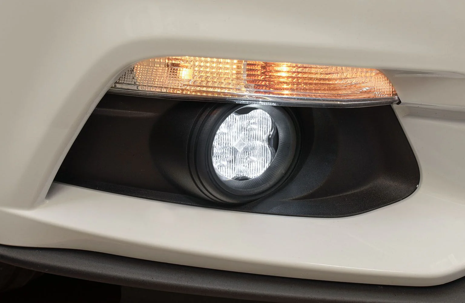 Diode Dynamics SS3 LED Fog Light KIT for S550 Mustang 2015-2017 - Image 2