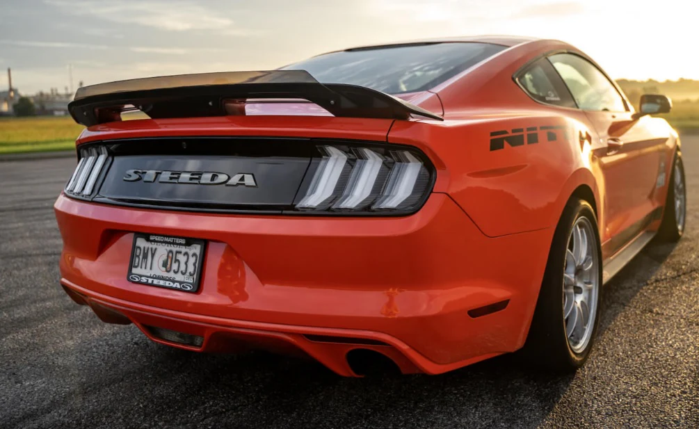Mustang S550 - GT500 Style Rear Spoiler with Tinted Wicker Bill - Gloss Black - Image 3