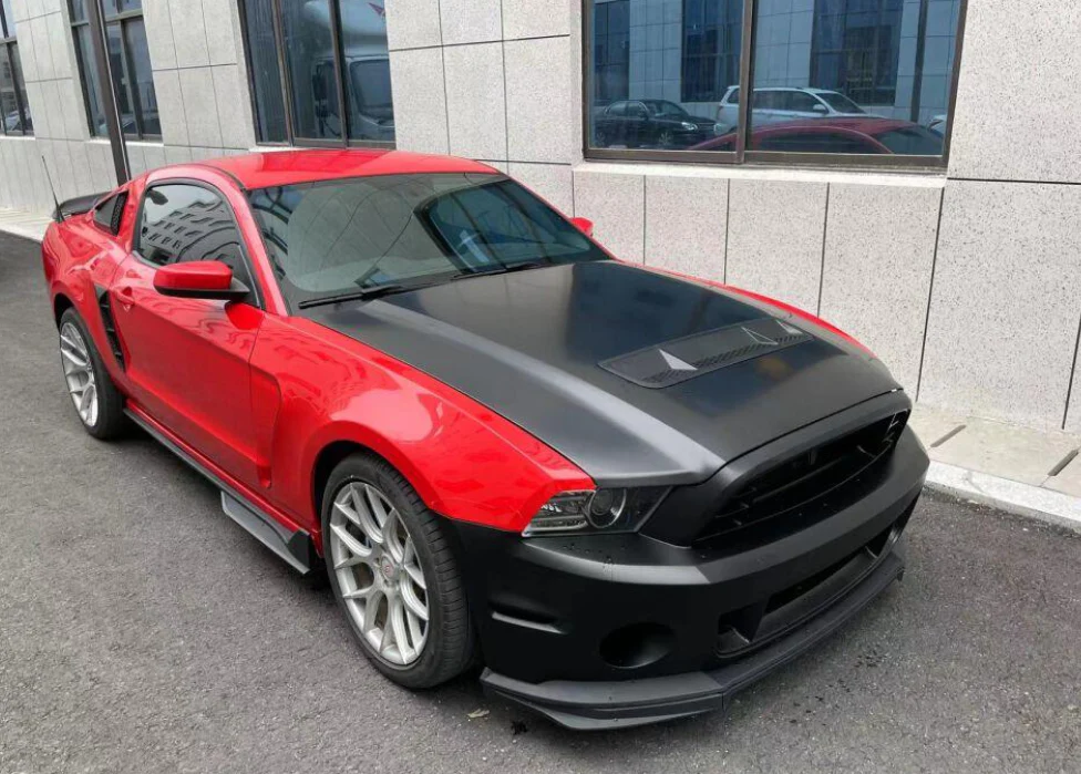 S197 Mustang Vented Style Aluminium Hood 2010-2014 - Image 3