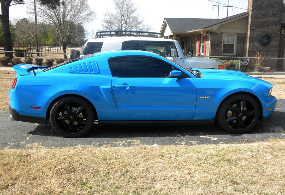 Steeda S197 Mustang Ultra-Lite Mustang Lowering Springs (2005-2014) - Image 2